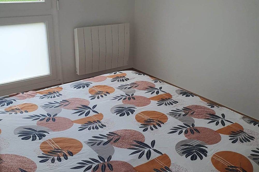 Appartement entier, L'Obernoi, located in a private residence not far from the city center in Obernai, Région de Sélestat-Erstein