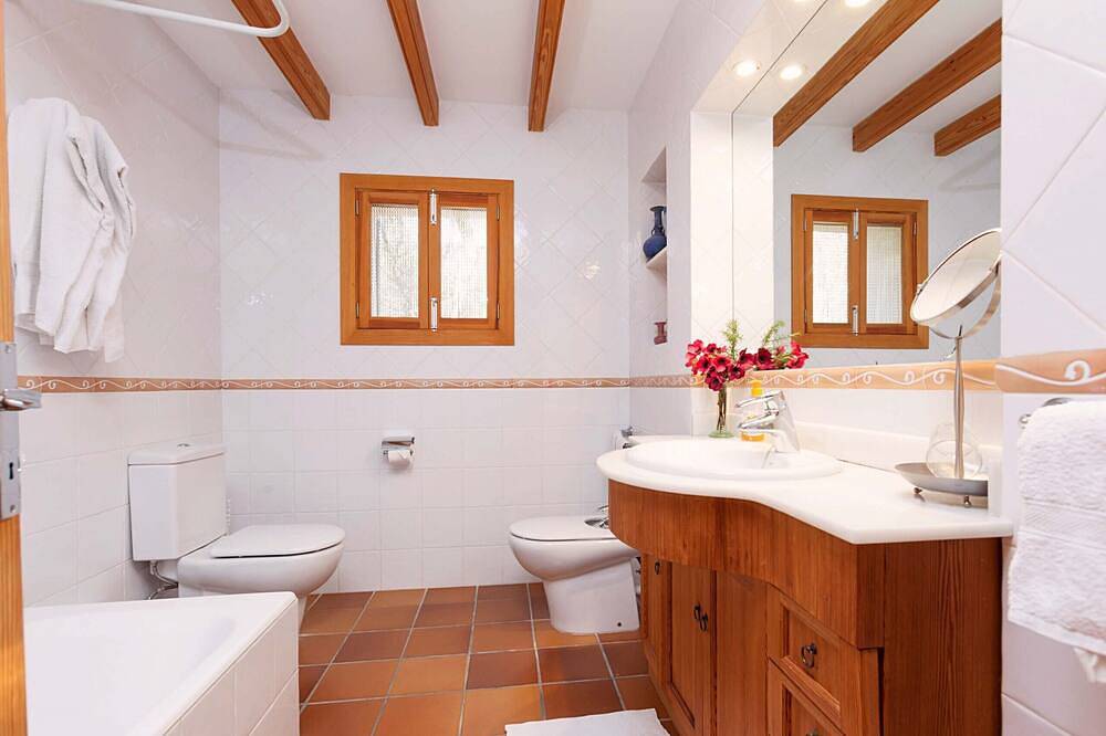 Villa in Lloret de 3 habitaciones, Wlan, privater Pool und Grill in 30 Minuten del Mar Sa Rota de Can Blanc in Lloret de Vistalegre, Mallorca Inselmitte