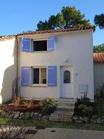 Gîte pour 6 personnes, avec terrasse et jardin dans Office De Tourisme Des Mathes La Palmyre
