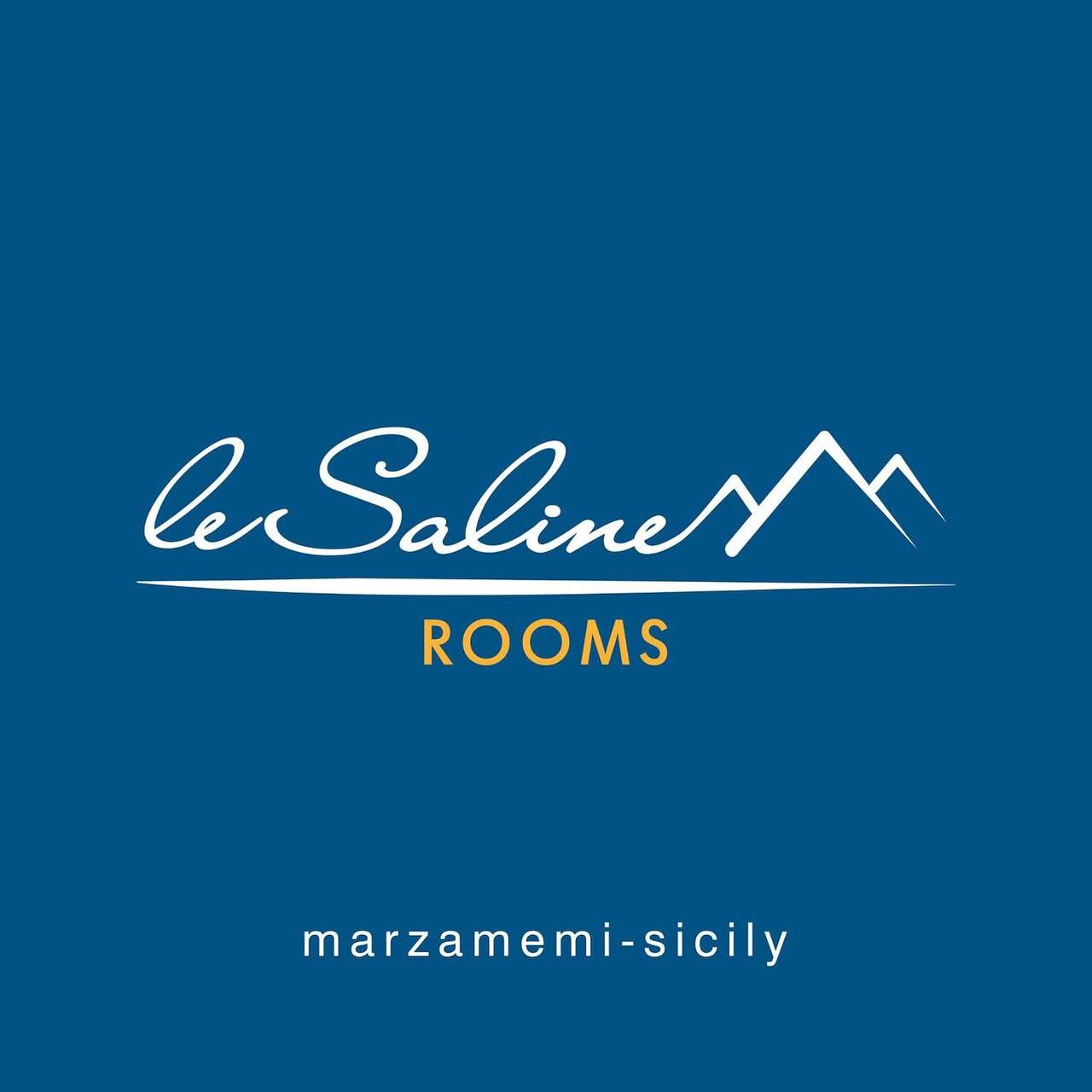 Room 102 at "Le Saline Rooms Marzamemi" with Wi-Fi and Air Conditioning in Marzamemi, Pachino