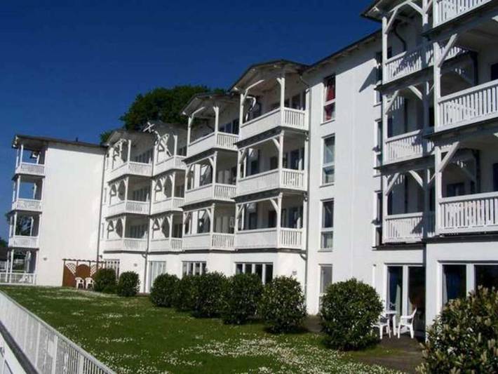 Ferienwohnung für 4 Personen, mit Balkon und Seeblick, kinderfreundlich - 1