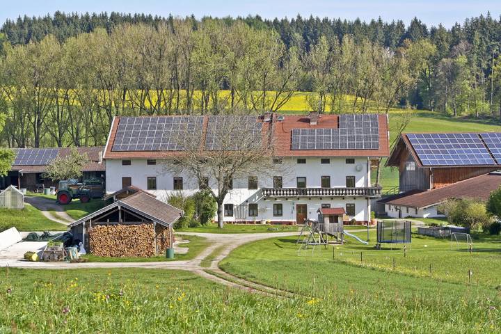 Bauernhaus für 5 Personen, mit Sauna und Garten, kinderfreundlich am Chiemsee - 2