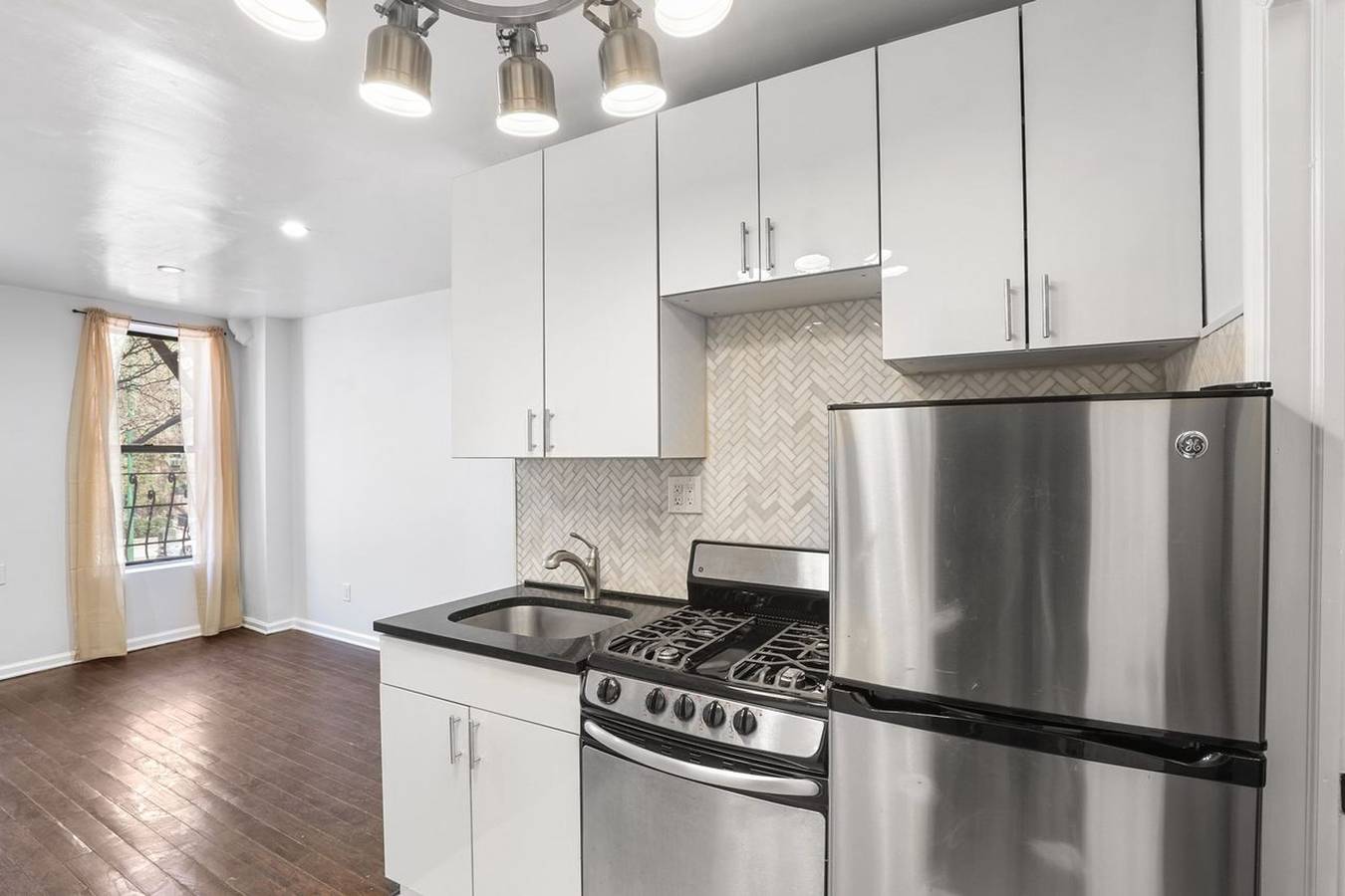 Entire apartment, Apartment #398: East Village in Manhattan, New York City