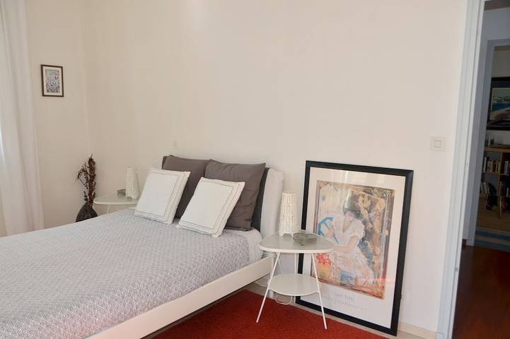 Ganze Wohnung, Die appt befindet sich im Herzen der Innenstadt, 5 Minuten von Avignon in Villeneuve-lès-Avignon, Nimes und Umgebung
