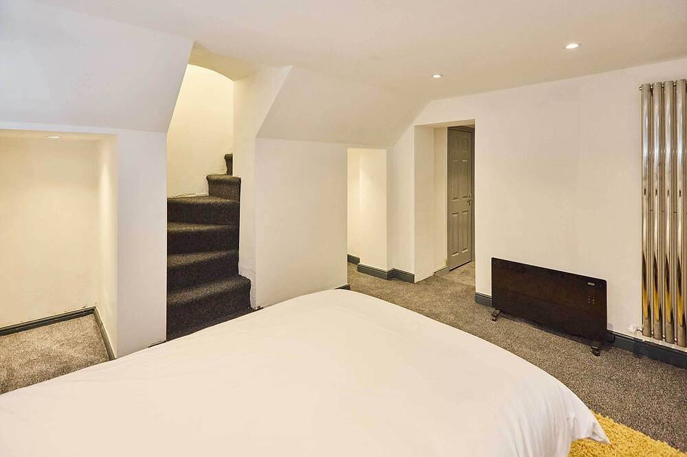 Entire apartment, Host & Stay | Emporium Basement Apartment in Nottingham, East Midlands