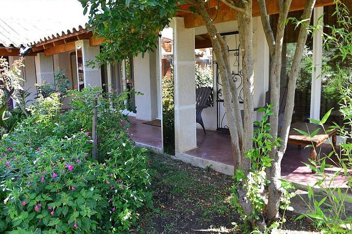 Gîte pour 4 personnes, avec jardin et terrasse dans l' Hérault - 3