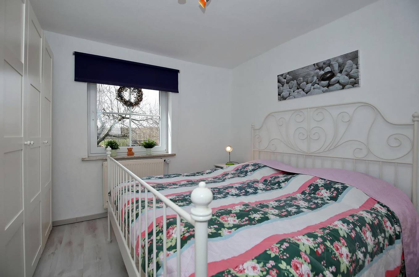 Ferienhaus „Hinter-Bollhagen“ in Wittenbeck für bis zu 4 Personen – Ruhige Lage, Terrasse und Nähe zum Naturstrand in Wittenbeck, Rostock und Umgebung