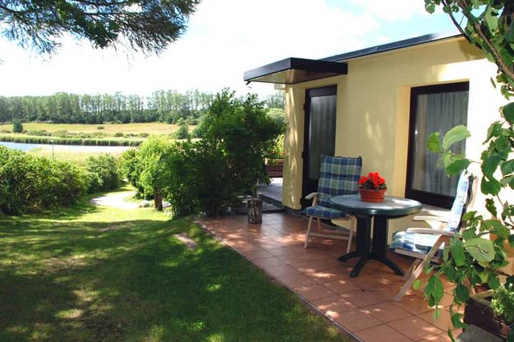 Bauernhof für 2 Personen, mit Terrasse und Garten in Sellin
