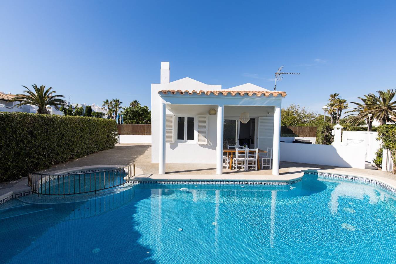 Chalet a 150m de la playa y piscina privada in Son Xoriguer, Ciudadela