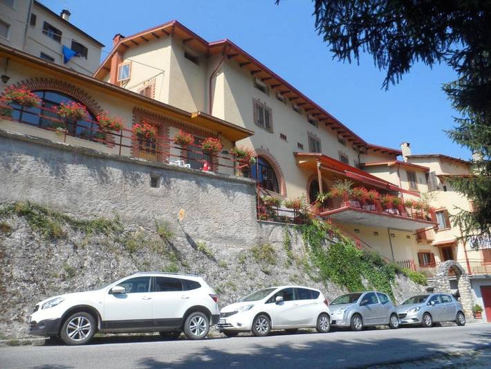 Hôtel pour 2 personnes, avec Terrasse et Jardin à Scanno