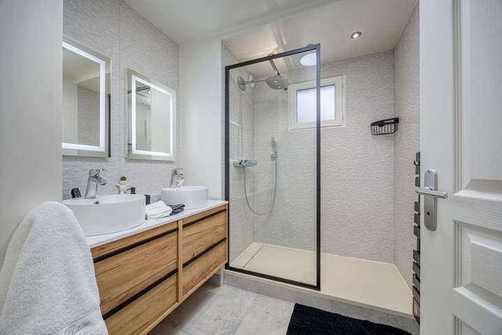 Gîte pour 2 personnes, avec terrasse et vue à Veigy-Foncenex - 3