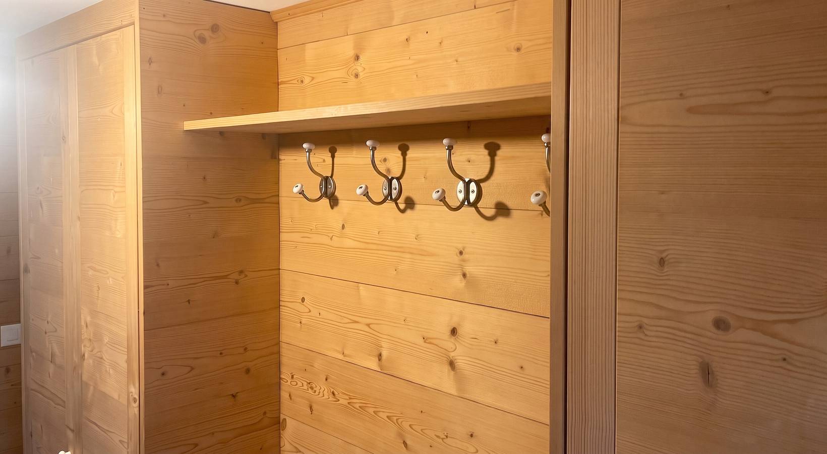 Ganze Wohnung, Ferienwohnung mit Bergblick in Mont-Noble auf 85 m² in Mase, Mont-Noble