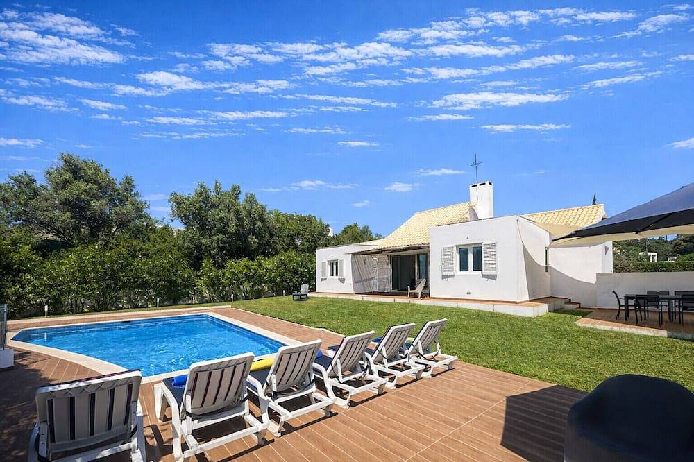 Casa vacanza a Guia a partire da 646€ a notte
