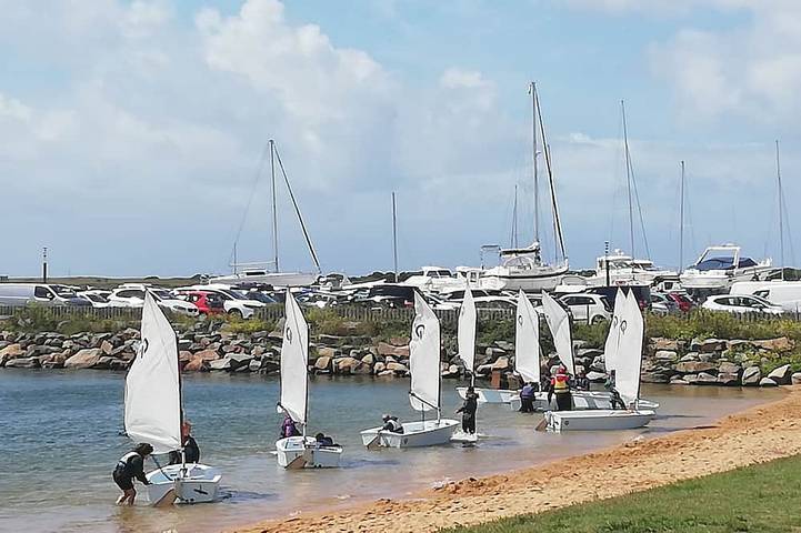 Entire apartment, Etel: Port & Beaches in Étel, Côte des Mégalithes