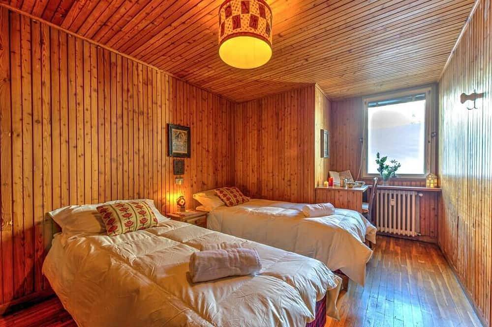 Appartamento intero, Maison Rose - Mountain View & Parking in Courmayeur, Alpi Pennine
