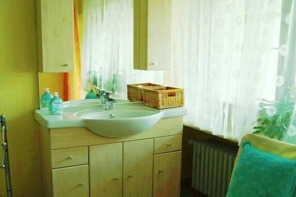 Ganze Wohnung, Wunderschöne Wohnung in Kirn in Kirn, Nahetal