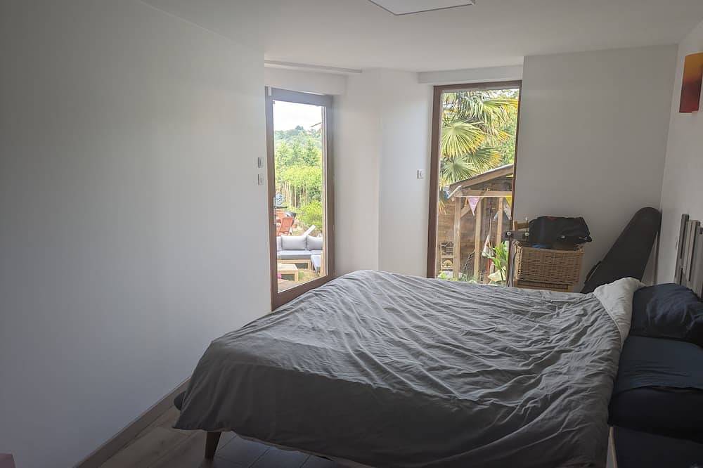 Apartamento entero, Charmant Appartement Avec Jardin à La Roche-bernard in Región de Vannes