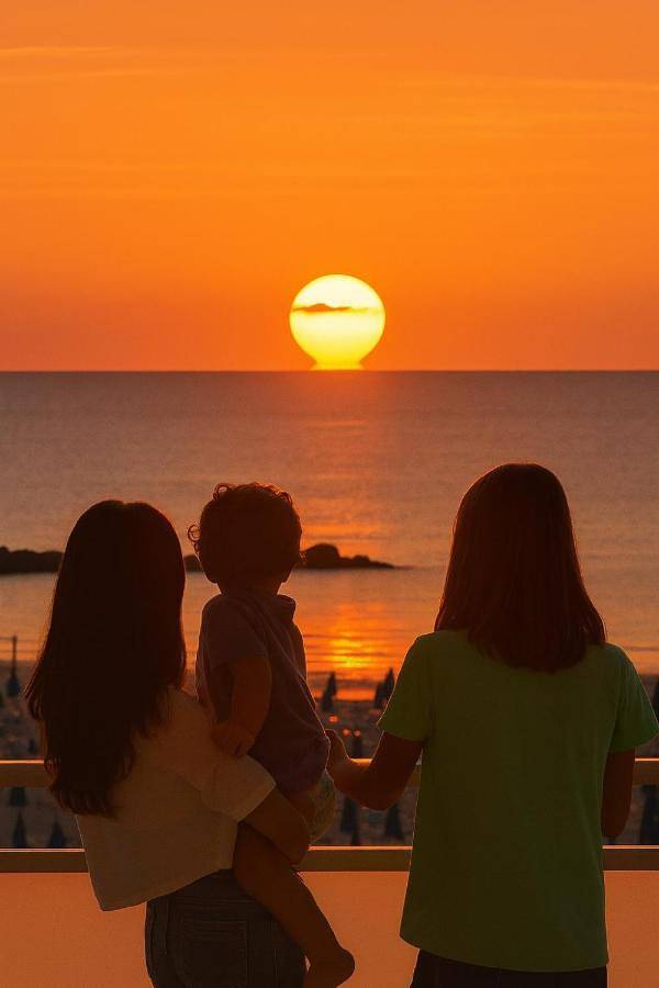 Ferienwohnung für 7 Personen, mit Balkon und Ausblick in Civitanova Marche