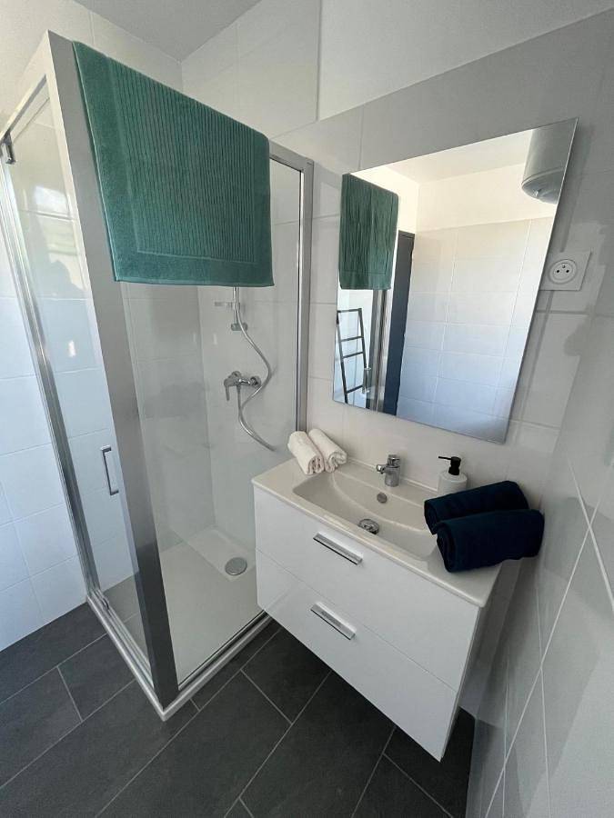 Gîte pour 2 personnes, avec vue et jardin à La Voulte-sur-Rhône - 2