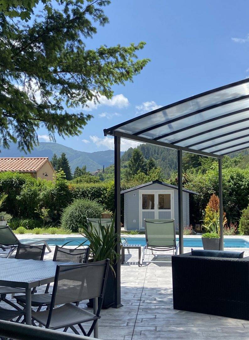 Villa avec piscine à Jaujac in Fabras, Parc naturel régional des Monts d'Ardèche