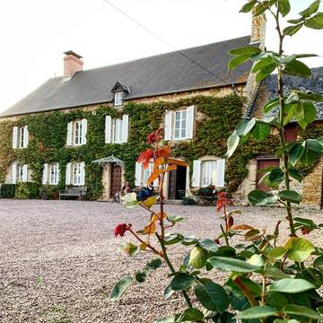 Chambre d’hôte pour 4 personnes, avec terrasse ainsi que jardin et vue à Cartigny-l'Épinay
