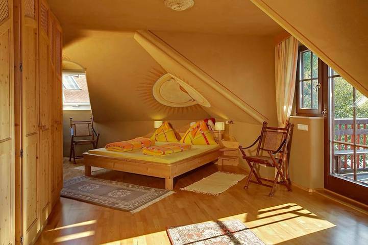 Gîte pour 5 personnes, avec jardin dans Eberstein - 2