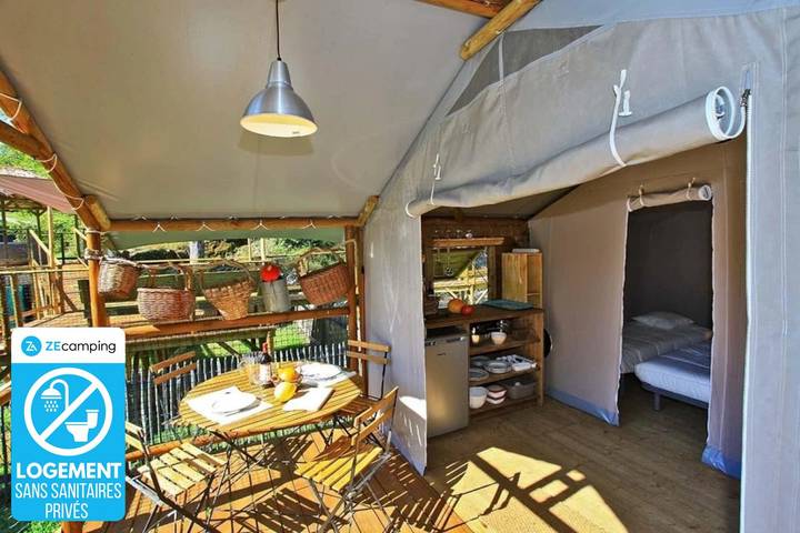 Gîte pour 4 personnes, avec bassin pour enfant à Saint-Amand-de-Coly - 2