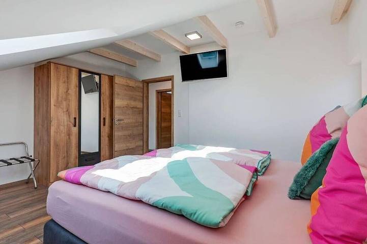 Ganze Wohnung, Stylisches Studioapartment  - 64 m² in Thierstein, Landkreis Wunsiedel im Fichtelgebirge