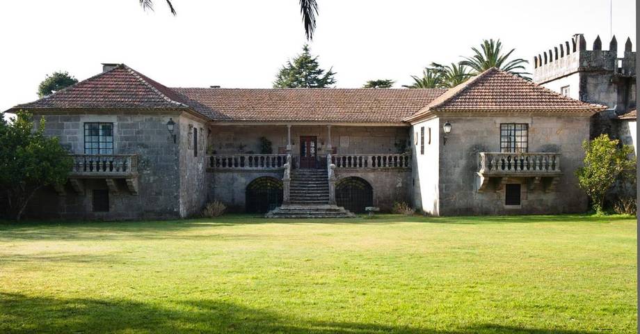 Casa rural para 19 personas, con Balcón y Terraza además de Jardín y Piscina en Nigrán - 2