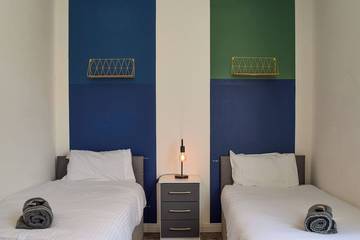 Log Cabin for 6 People in Blackpool, North West England, Photo 3