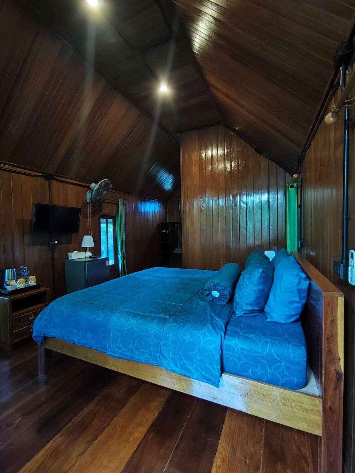 Charmantes Ao Luek Tai Retreat mit atemberaubender Aussicht in Krabi Provinz