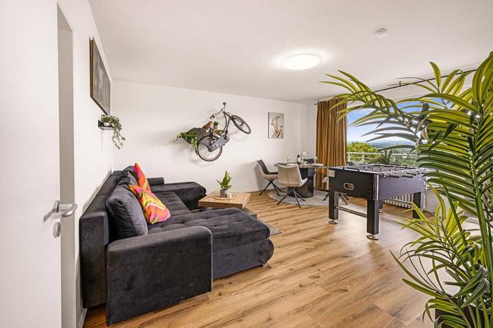 Ferienwohnung für 5 Personen, mit Balkon und Seeblick sowie Ausblick in Ennepe-Ruhr-Kreis