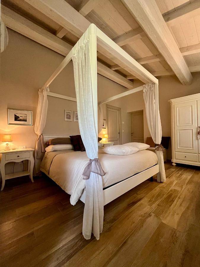 Bed and Breakfast für 2 Personen, mit Ausblick und Garten sowie Balkon - 1