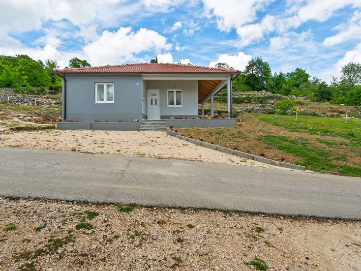 Dom dla 6 osób, z taras, Dla rodziny w Riwiera Makarska