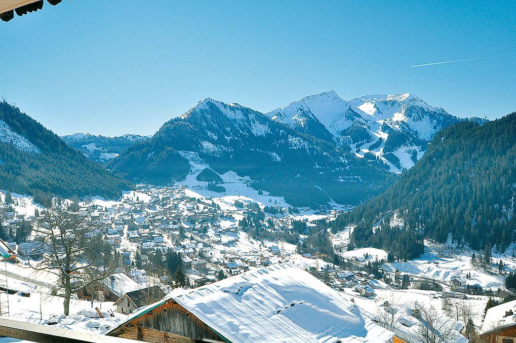 Appartement de vacances entier, Appartement de vacances pour 8 personnes avec balcon in Chatel, Les Portes du Soleil