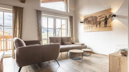Ferienhaus für 10 Personen, mit Sauna und Garten sowie Balkon in Uttendorf