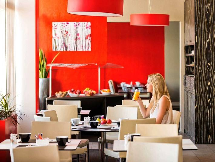 Hôtel pour 2 personnes, avec jardin et terrasse dans Aeroport Nice - Cote D Azur - 4