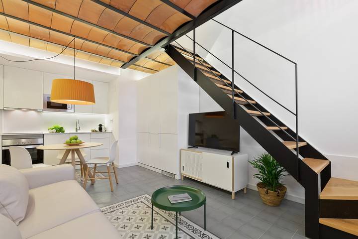 Ganze Wohnung, Ola Living Calabria 1 Duplex in Barcelona Zentrum, Barcelona