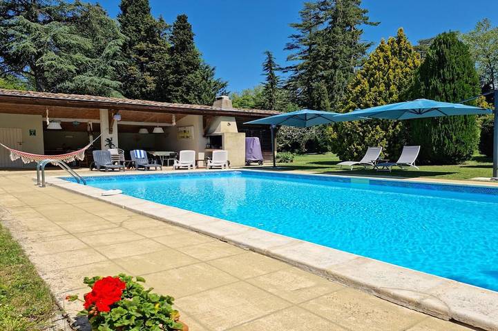 Location de vacances pour 20 personnes, avec Terrasse et Jardin à Mirepoix