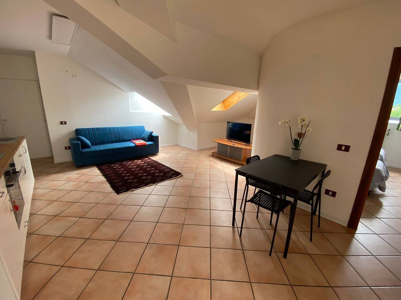 Appartement entier, Appartement 'La Mansarda' avec vue sur les montagnes, jardin partagé et climatisation in Feltre, Groupe Cimonega