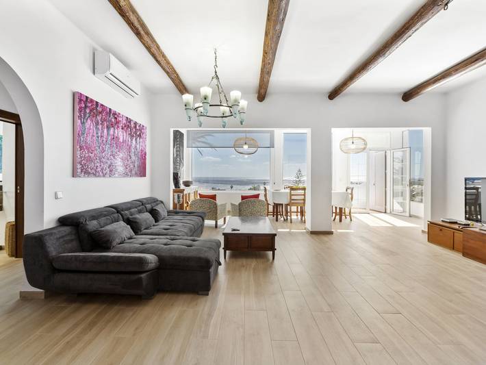 Casa rural para 8 personas, con terraza además de piscina y jardín en Arrecife - 2