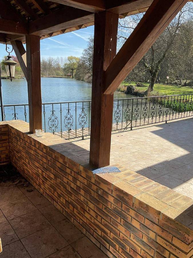 Logement au bord de l eau in Dordives, Région de Montargis
