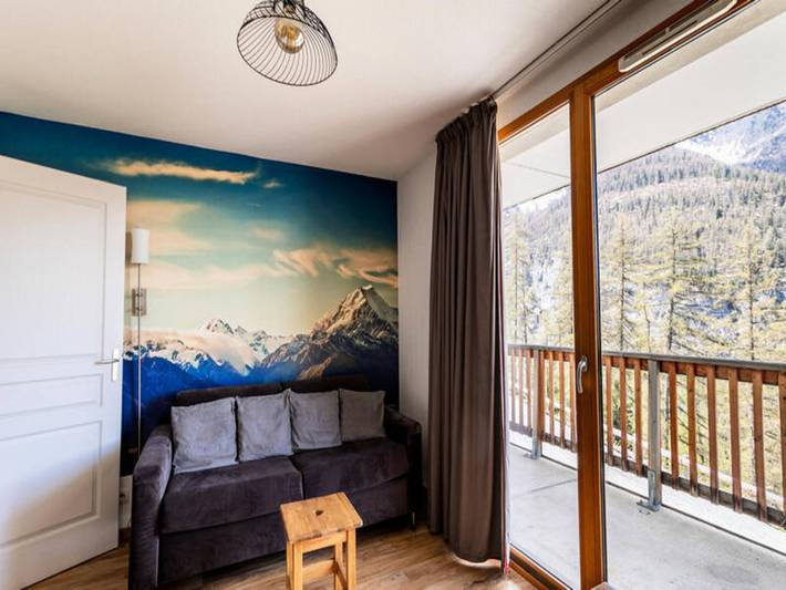 Chalet pour 6 personnes, avec piscine et balcon à Les Orres - 2