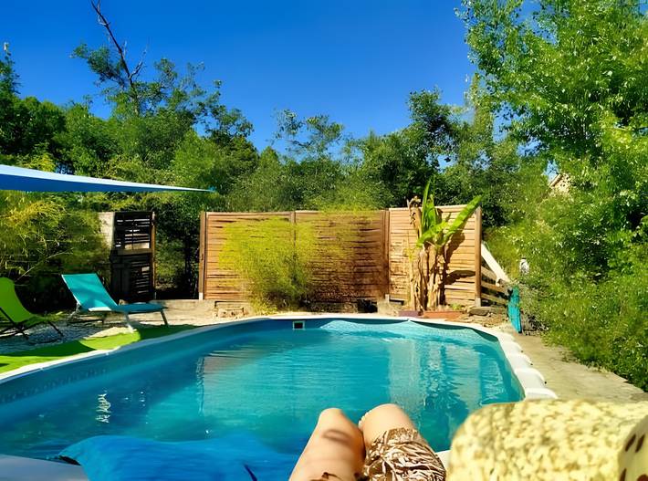 Gîte pour 4 personnes, avec Jardin