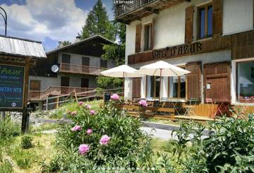 Location de vacances pour 6 personnes, avec terrasse, animaux acceptés à Molines-en-Queyras