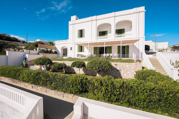 Villa pour 11 personnes, avec vue et jardin, animaux acceptés dans Santa Maria di Leuca - 2