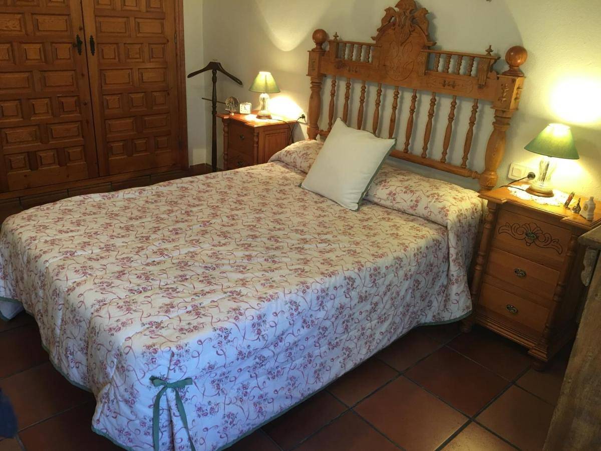 Six-Bedroom House in Valdelinares, Provincia de Teruel