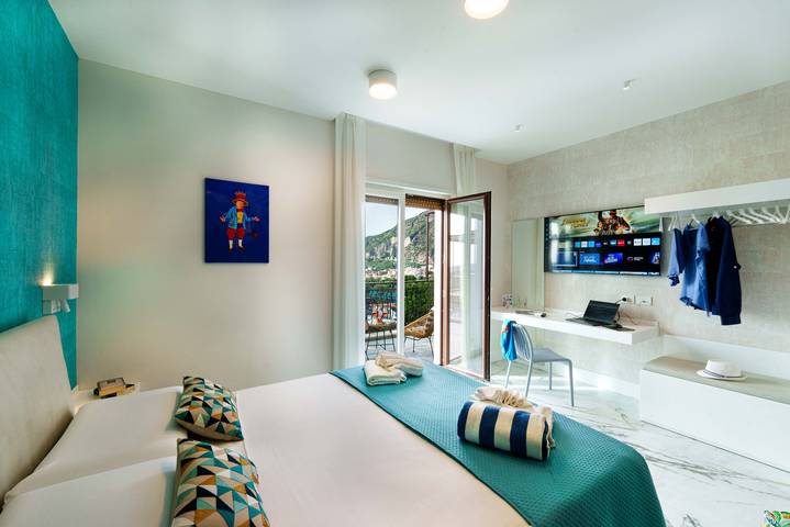 Apartamento entero, Apartamento 'Gio Mar Blu' con vistas al mar, Wi-Fi y aire acondicionado in Piano di Sorrento, Provincia de Nápoles