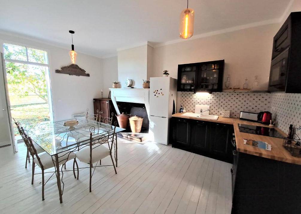 Encantadora residencia cerca de Saint-Émilion in Saint-Christophe-des-Bardes, Región de Libourne