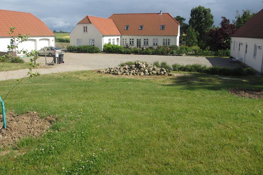 Ganze Wohnung, Gemütliche ländliche Ferienwohnung in Sonderburg, Kleiner Belt